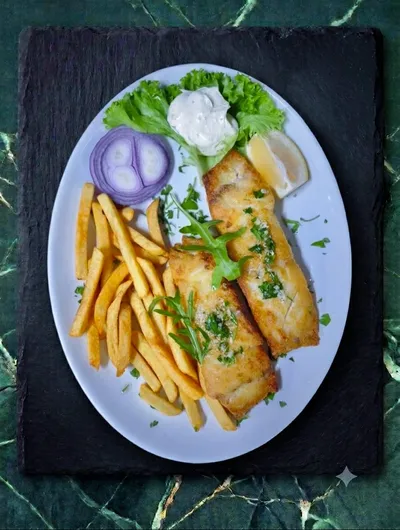 Viktoriaseebarschfilet mit Pommes
